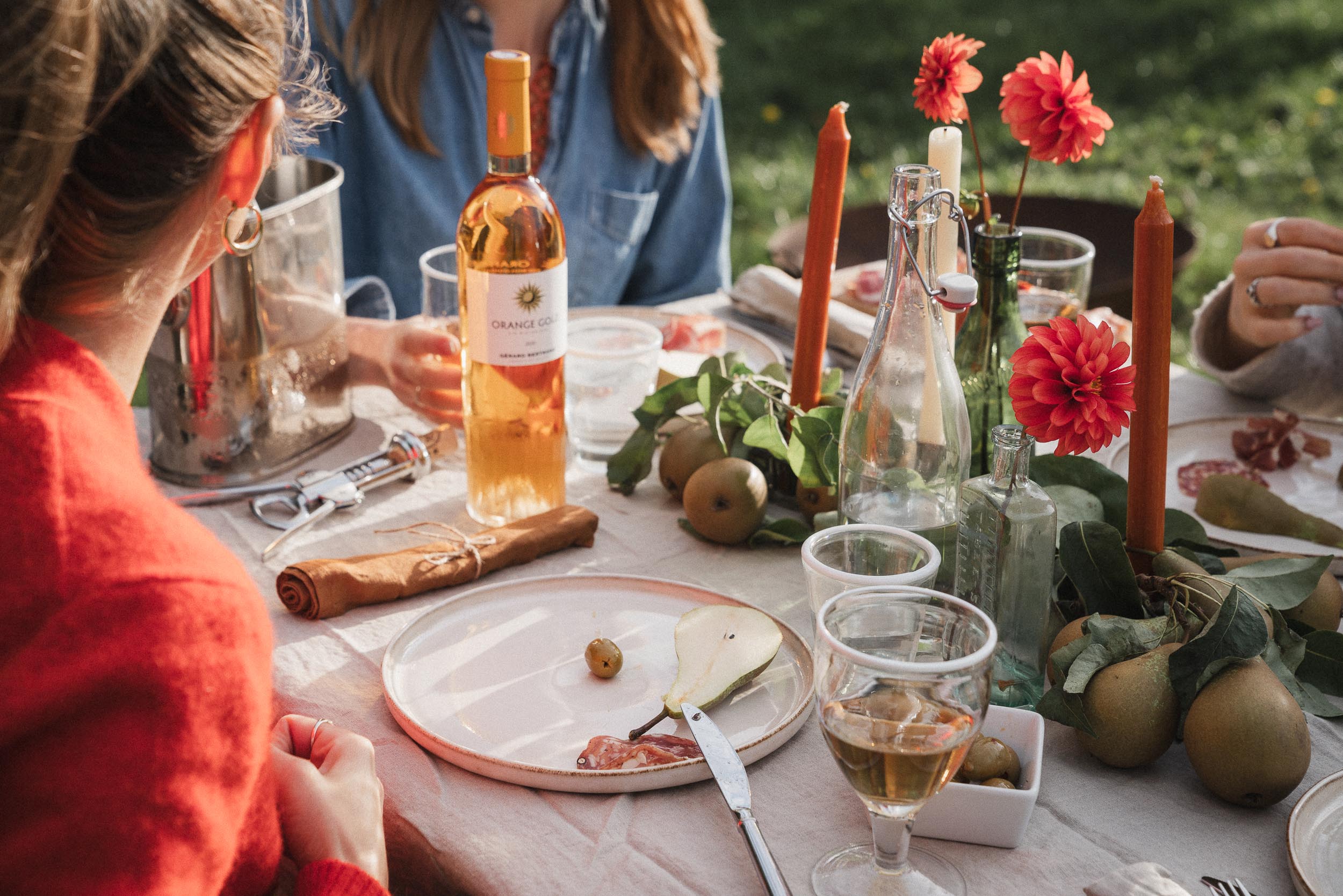 Orange Gold featured in Wine Folly vide